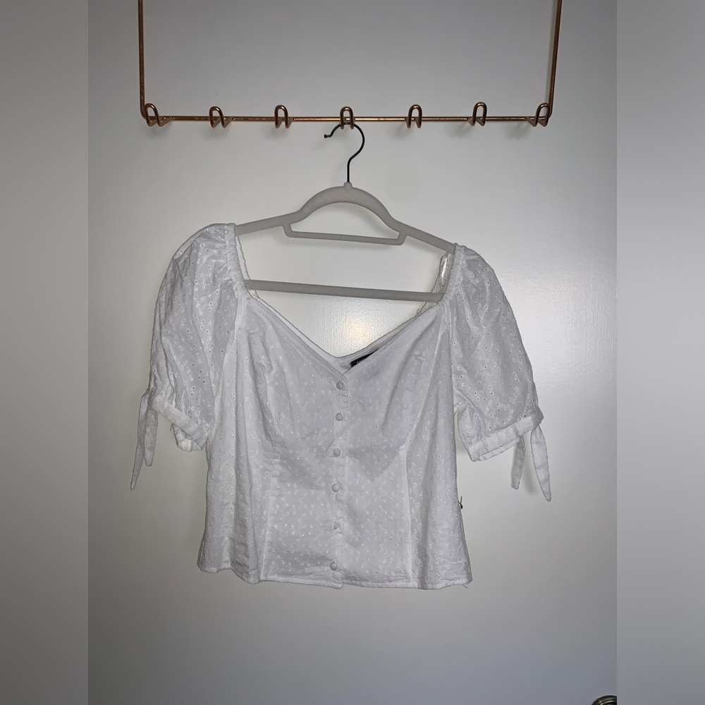 Express Button Front Eyelet Puff Sleeve Top